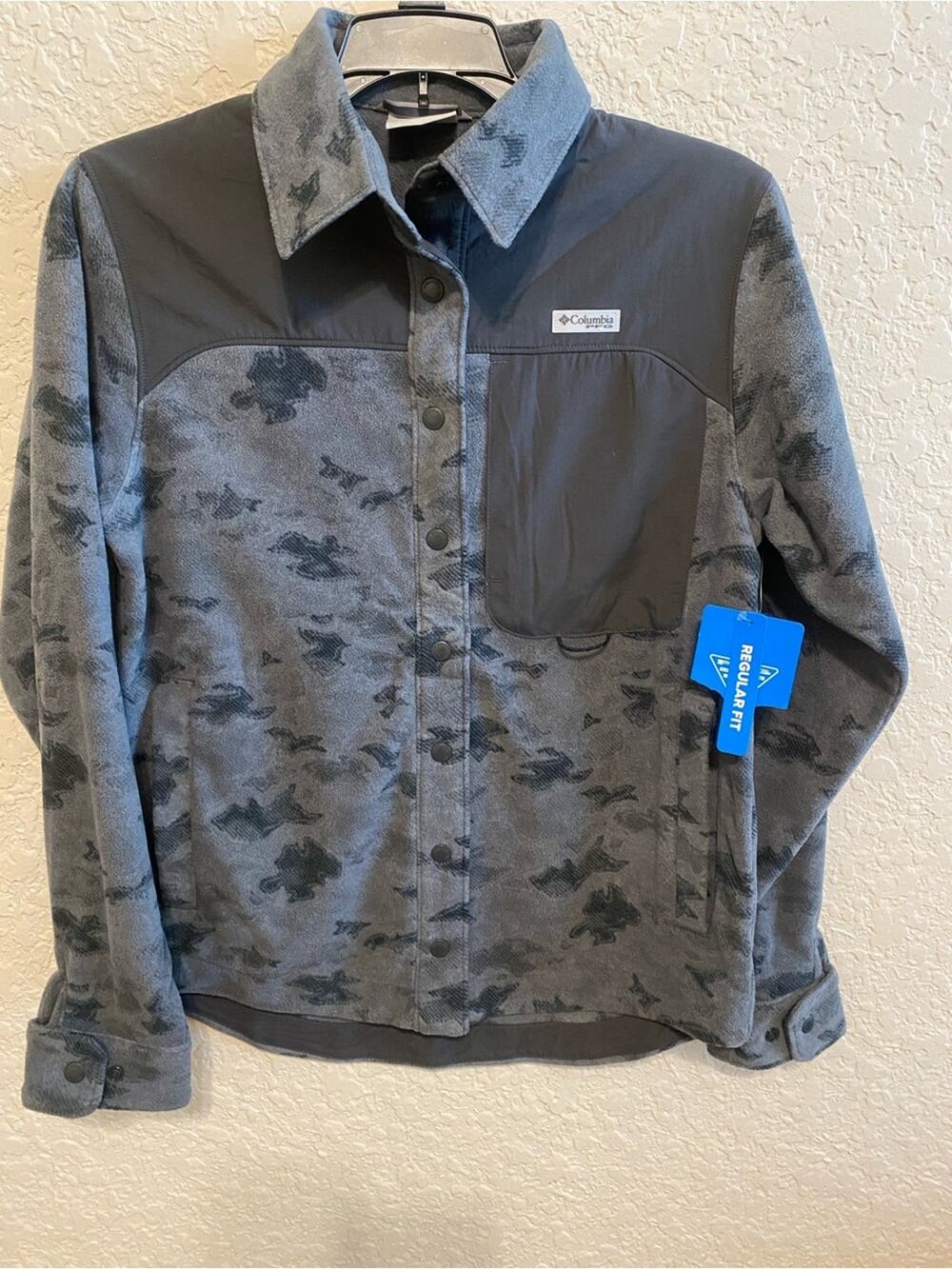 NWT Columbia Women's Gray Camo Snap-Front Fleece Jacket XS